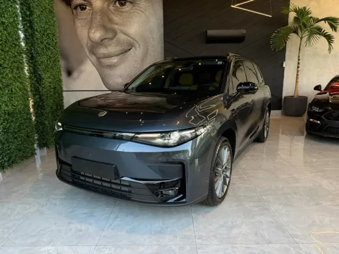 Leapmotor C10 REEV (Híbrido) 2026