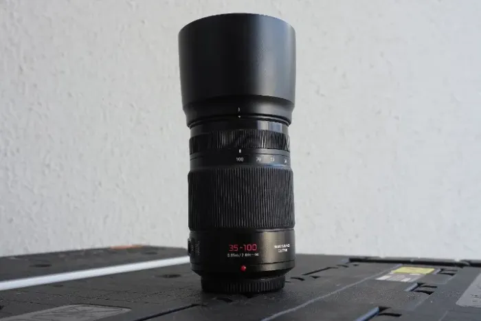 Lente Panasonic Lumix G X Vario 35-100mm f/2.8 Power O.I.S. (M4/3)