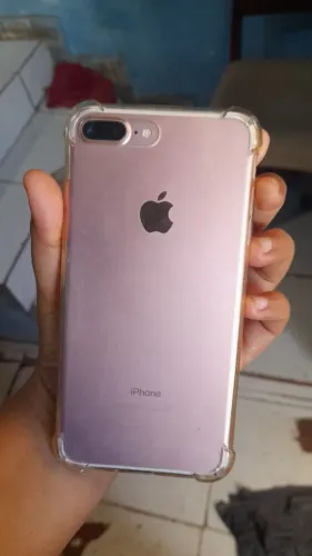 Iphone 7plus semi novo apenas com fil de cabelo nao interfere nada biometria ok