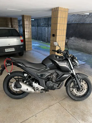 Vendo Moto Fazer FZ15 Yamaha