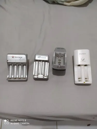 Carregadores Para Pilhas Recarregáveis