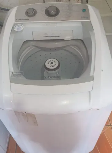 Vendo máquina de lavar 12kg