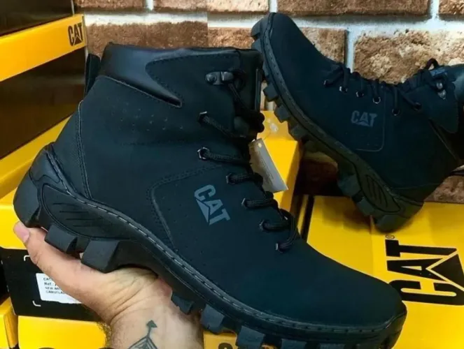 Coturno masculino e feminino