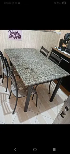 VENDO MESA 4 LUGARES