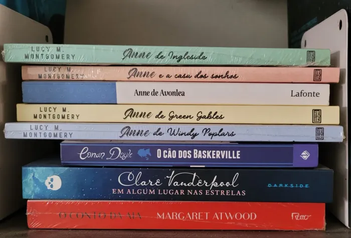 Lote de livros (posso vender separado)
