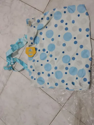 Tá pertinho e bolsa para passeio pet