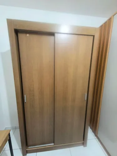 Roupeiro 2 portas