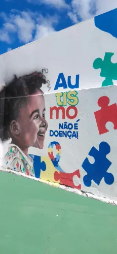 Desenhos e letreiros 