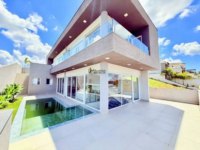 Casa com Vista Deslumbrante para Locação no Condomínio Vale das Águas Bragança Paulista/S