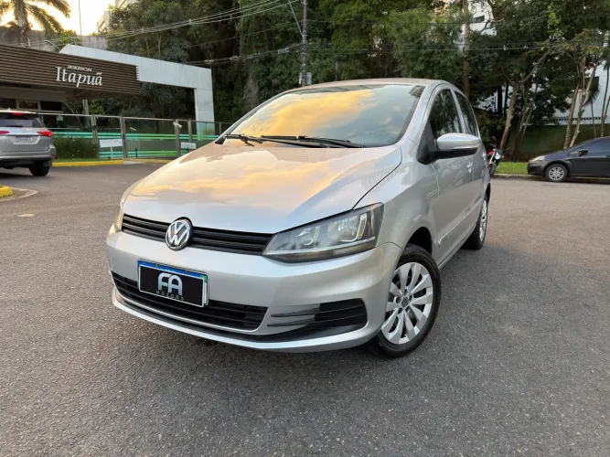 Volkswagen Fox Trendline 1.0 Flex 12V 5P 2017