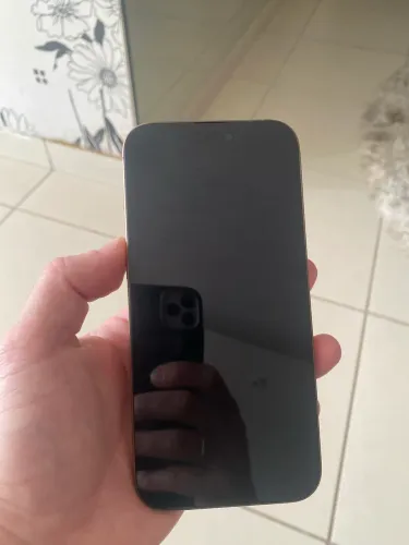 iPhone 16 pro max placa queimada
