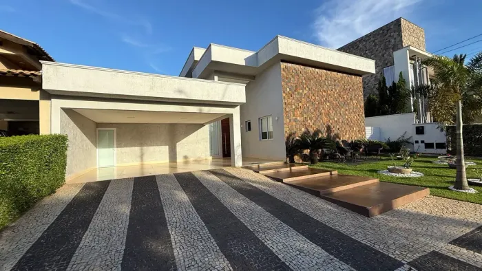 Casa em condominio