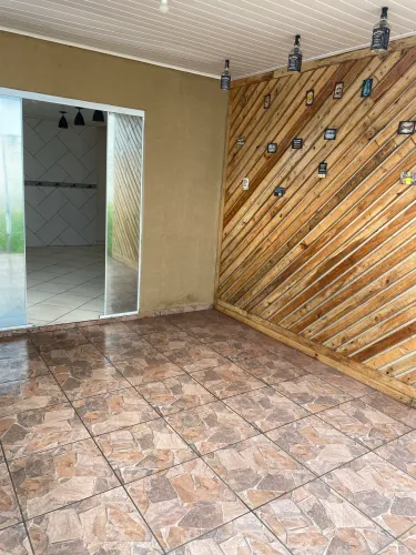Alugo casa direto com proprietário disponível para locação final do mês junho!!