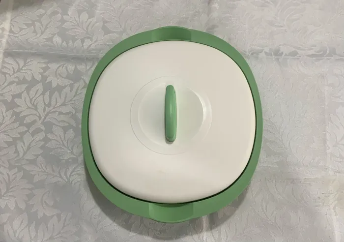 Tupperware seminova com frete grátis 
