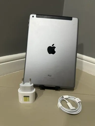 iPad 9ª Gen - 4G e Wi-Fi