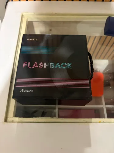 Paleta de maquiagem completa o Boticário 