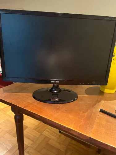 Monitor TV Samsung 24