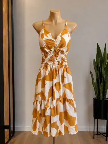 Vestido Tamanho P - NUNCA USADO - NOVO