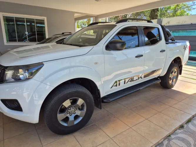 Nissan Frontier Attac.cd 4X4 2.3 Bi-TB Die. AUT 2019