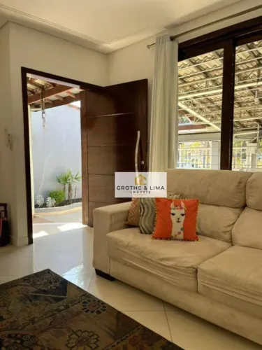 Casa para venda com 3 dormitórios no Bosque dos Eucaliptos- São José dos Campos-SP.