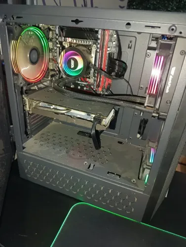 PC Gamer Xeon E5-2667 v4 + RTX 2060 SUPER 8GB + 16GB DDR4 +SSD 256GB + 2TB DISK