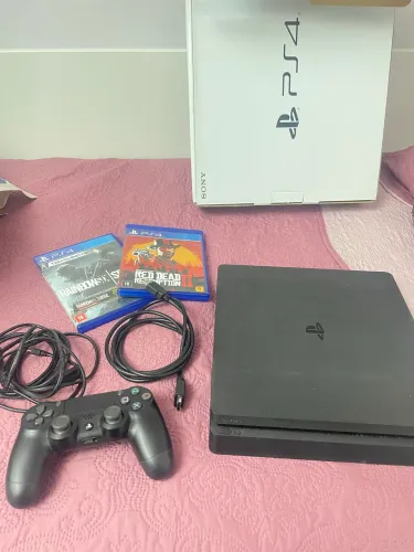 Ps4 +1 controle + 2 jogos + fios