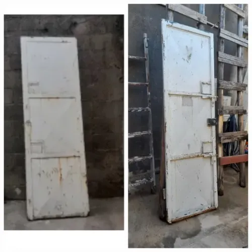Porta reforçada 80 por 210 ver fotos