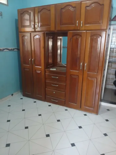 Guarda roupa de cedro