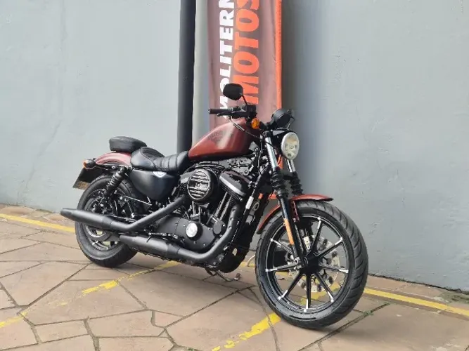 Harley Davidson Iron 883