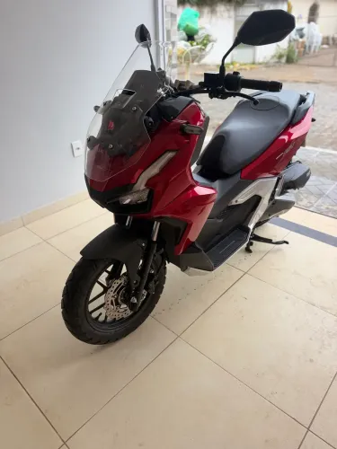 ADV 160 2025 Impecável
