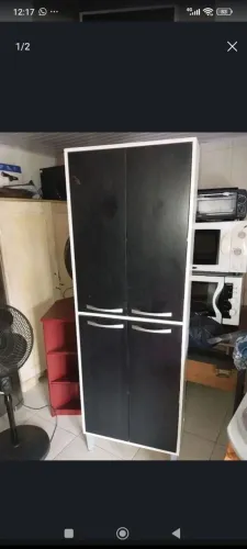 armário multiuso em boas condições 
