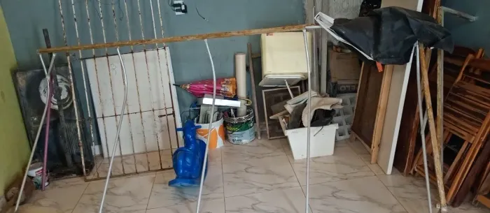 Vendo grande e um tondo