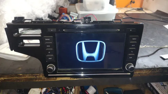 Kit multimídia Aikon Honda fit e city 