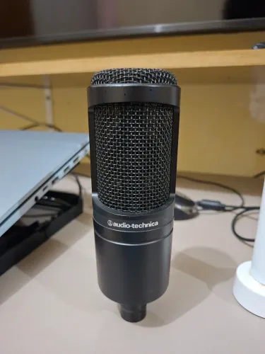 Microfone Audio-Technica AT 2020