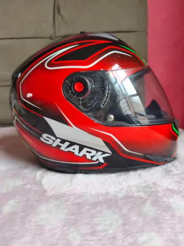 shark s700