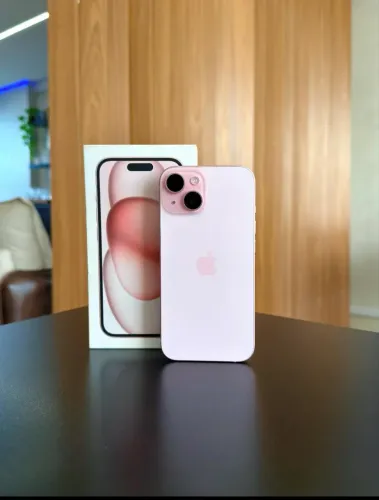 iPhone 15 rosa lacrado