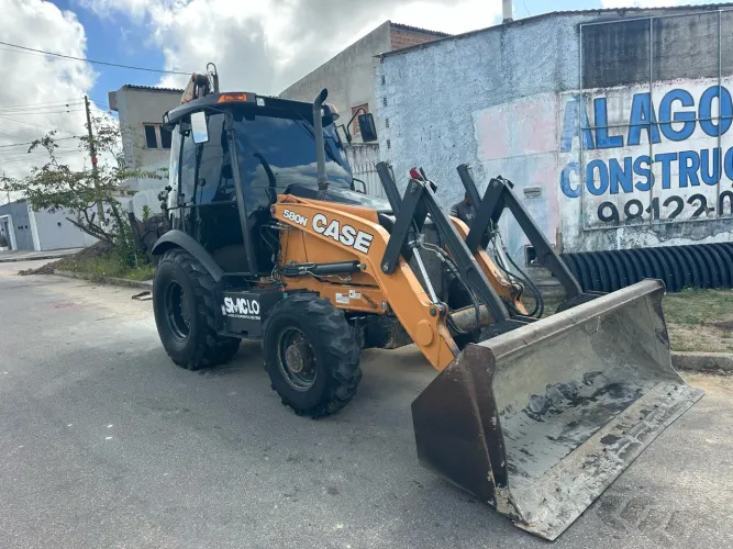 Retroescavadeira case 580N