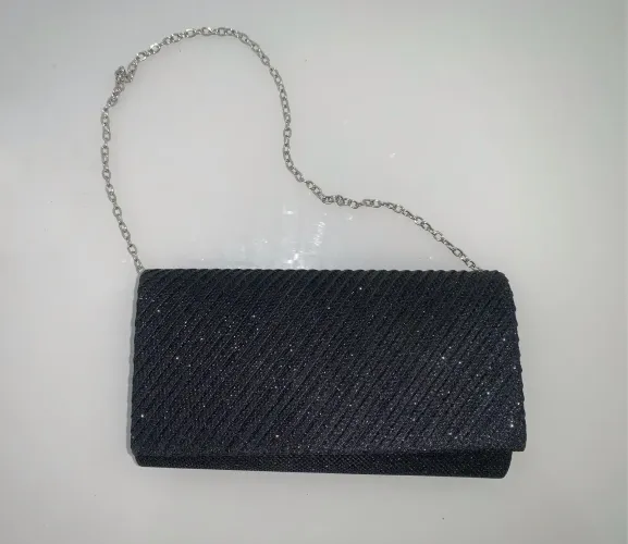 Bolsa elegante festa com alça regulável e removível !