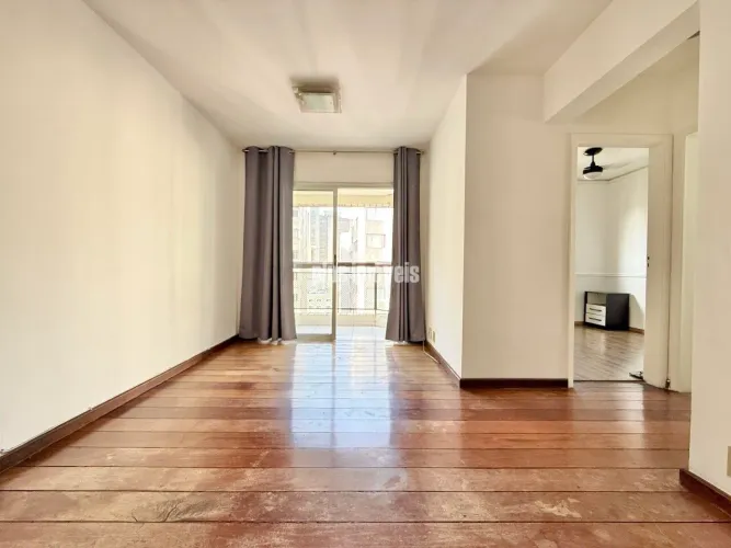 APARTAMENTO ANDAR ALTO NA RUA FREI CANECA