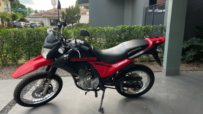 NXR Bros 160 em boas condições!
