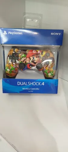 ? Controle DualShock 4 ? Edição Especial Mario (Sony PlayStation)