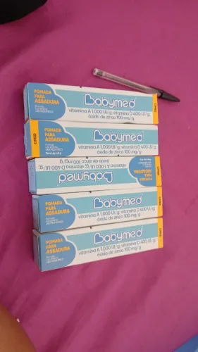 Pomada +lenço