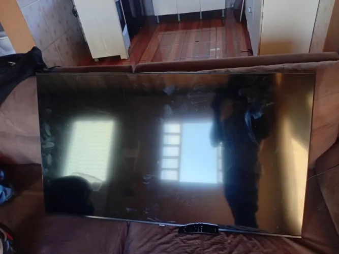 Vendo TV Samsung 50 polegadas pra quem quiser arrumar.