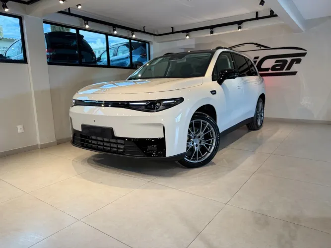 Leapmotor C10 REEV (Híbrido) 2026