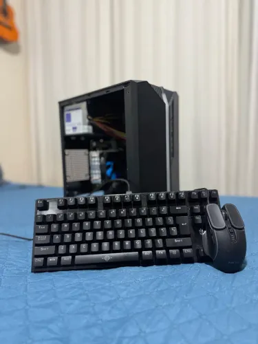 ? PC GAMER COMPLETO RYZEN 5 4600G + 16GB RAM + SSD 500GB + TECLADO MECÂNICO E MOUSE GAMER