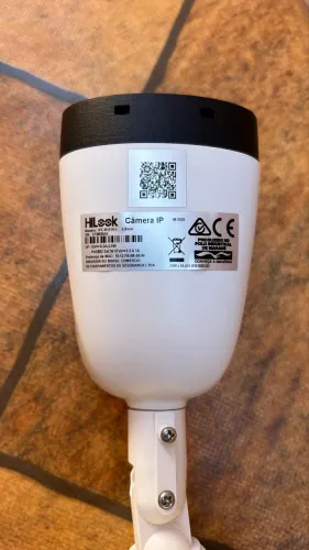 CÂMERA IP HILOOK MODELO IPC B121H-L