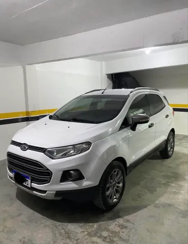 Ford Ecosport Freestyle 1.6 16V Flex 5P 2015