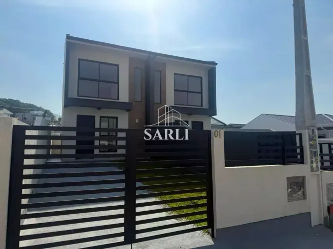 Sobrado de 73 m² Forquilhas - São José, à venda por R$ 470.000