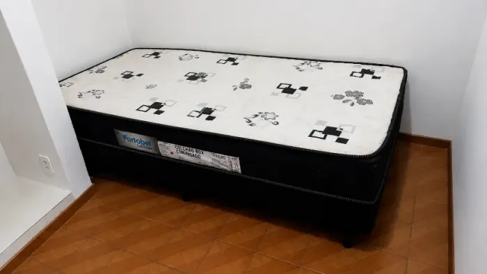 CAMA COM COLCHÃO ACOPLADO OPORTUNIDADE