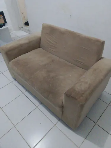 Sofá 2 lugares